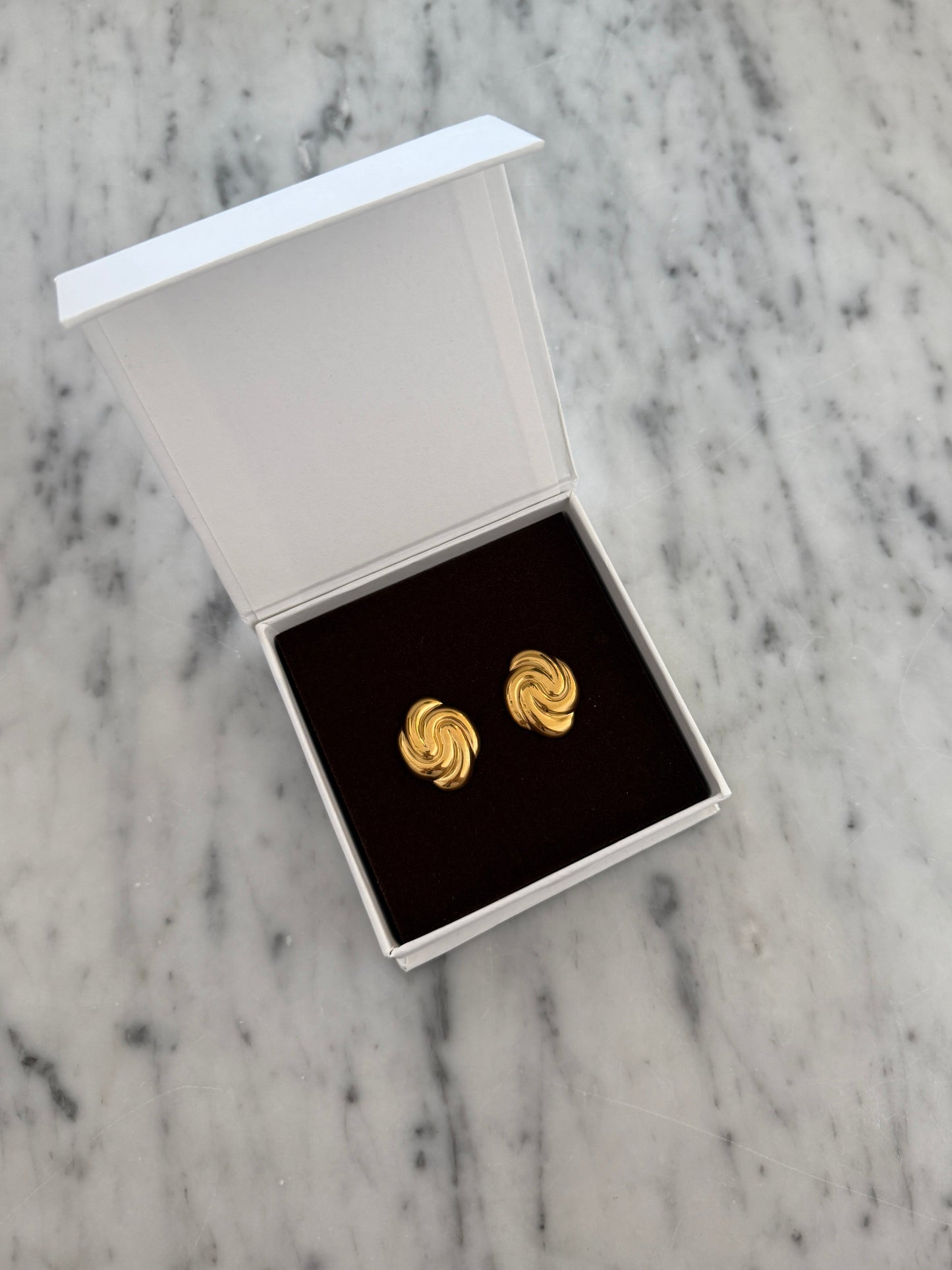 Rosa Earrings